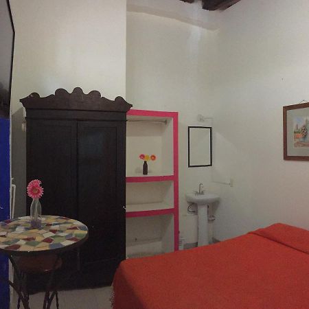 Hostal La Casa Del Tio กัวนาฮัวโต ภายนอก รูปภาพ